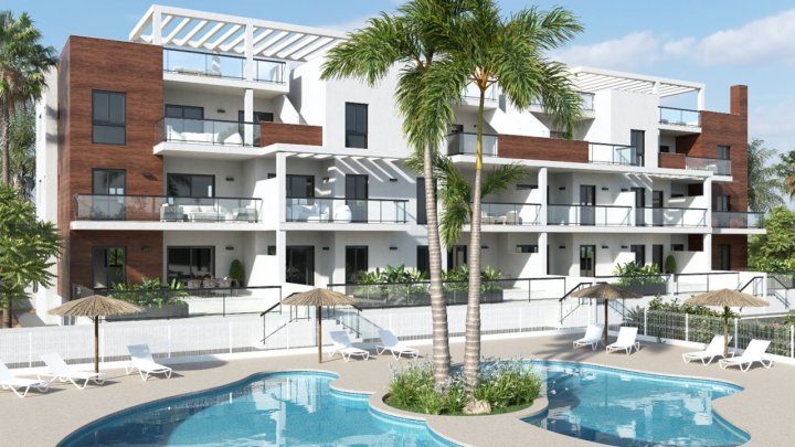 Moderne Penthouse-Wohnungen mit 3 Schlafzimmern, 2 Bädern, Dachterrasse und Gemeinschaftspool nur 300 m vom Strand