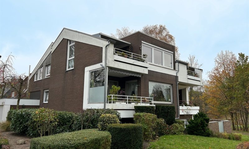 Großzügige, helle Eigentumwohnung mit Balkon und Blick auf N-O-K! OTTO STÖBEN GmbH
