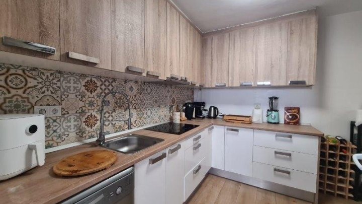 Reihenhaus in der prestigeträchtigen Gegend von Rosaleda-los Frutales, nur 550 Meter vom Meer entfernt