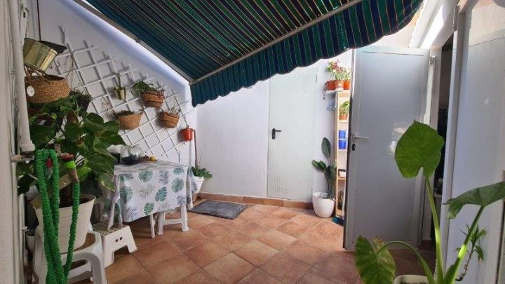 Reihenhaus in der prestigeträchtigen Gegend von Rosaleda-los Frutales, nur 550 Meter vom Meer entfernt