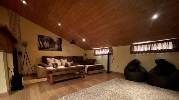 Hochwertig renoviertes Endreihenhaus mit 3 Schlafzimmern und 2 Bädern