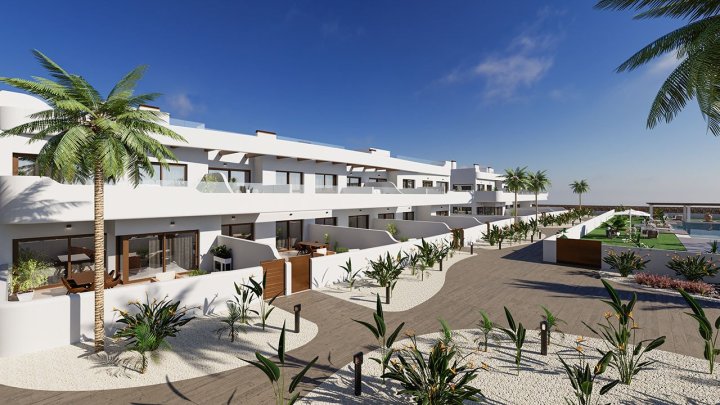 Appartements mit 3 Schlafzimmern, 2 Bädern, Vorinstallation Klimaanlage, Gemeinschaftspool und Kfz-Stellplatz neben dem Golfplatz von La Serena Golf