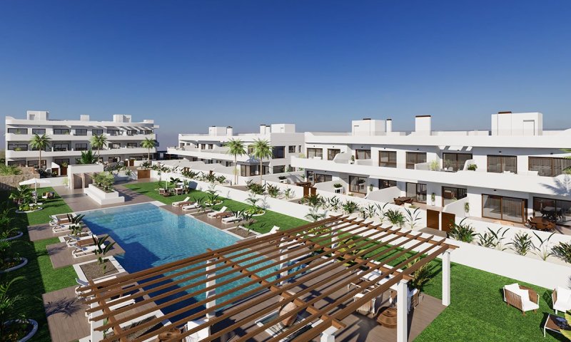 Penthouse-Wohnungen mit 3 Schlafzimmern, 2 Bädern, Dachterrrasse, Meerblick und Gemeinschaftspool neben dem Golfplatz von La Serena Golf