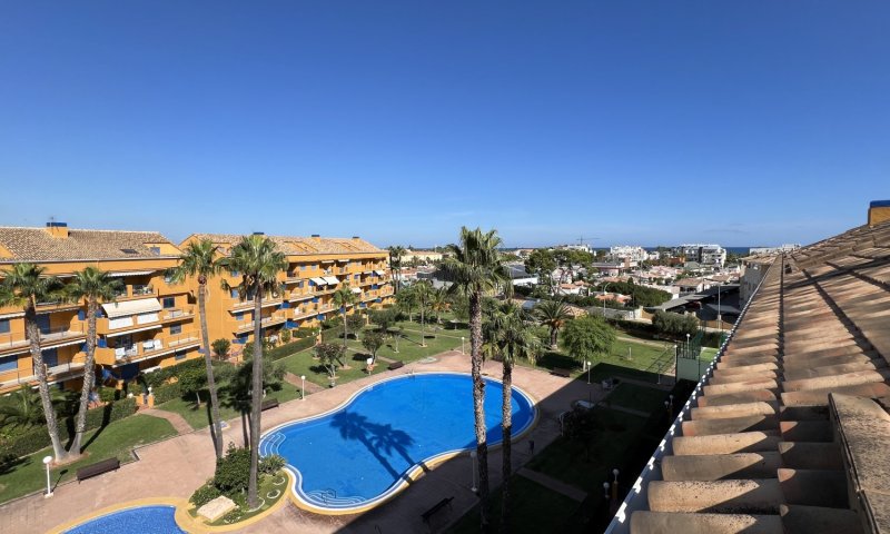Luxuriöses Duplex-Penthouse in Denia nahe dem Tennisclub