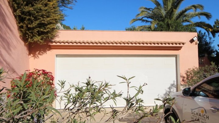 Schöne und sehr geräumige Villa, mit weitem Blick auf Calpe und den berühmten Ifach-Felsen