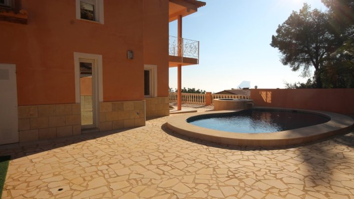Schöne und sehr geräumige Villa, mit weitem Blick auf Calpe und den berühmten Ifach-Felsen
