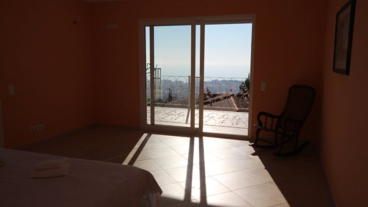 Schöne und sehr geräumige Villa, mit weitem Blick auf Calpe und den berühmten Ifach-Felsen
