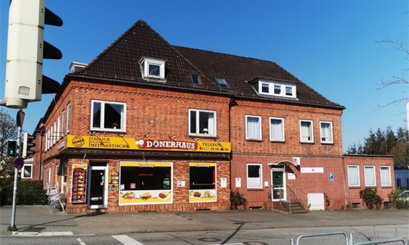 Kiel Hassee: Mehrfamilienhaus in guter Ecklage! OTTO STÖBEN!