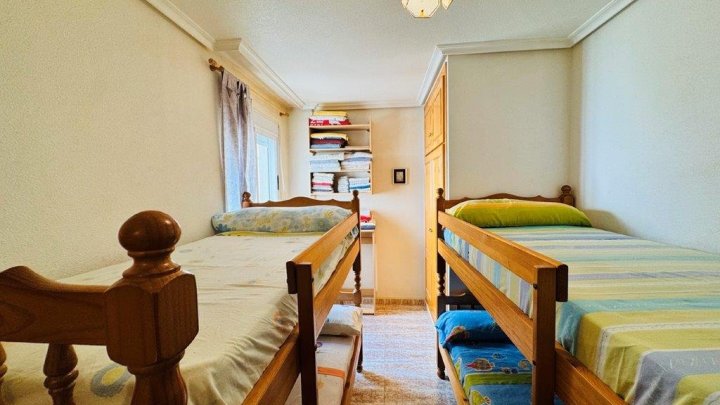 Appartement mit 2 Schlafzimmern, 1 Bad und Gemeinschaftspool nur 300 m vom Strand