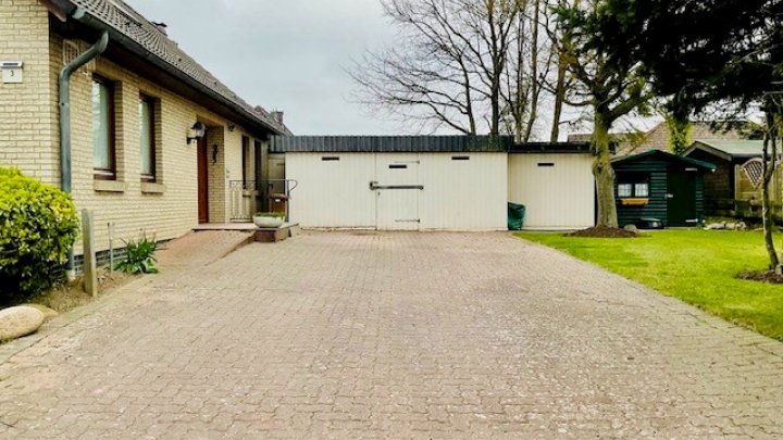 Einfamilienhaus mit möglicher Wohnung im OG! Beliebte Lage in Wilster! Otto Stöben GmbH