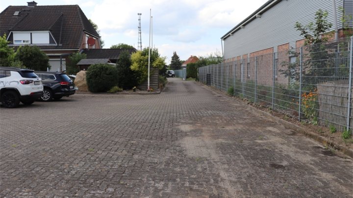 Werkstatt+Halle+Lager+Büro in Neumünster Einfeld! OTTO STÖBEN!