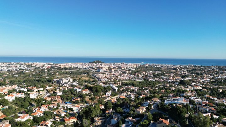 Gepflegte Wohlfühloase in Denia am Montgo mit Gemeinschaftspool und Meersicht