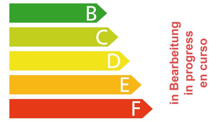 Erdgeschoss-Wohnungen mit 2 Schlafzimmern, 2 Bädern, Einbauküchen mit Elektrogeräten, Klimaanlage, Kfz-Stellplatz und Gemeinschaftspool