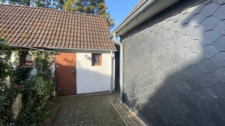 Renoviertes Haus mit Garage und großem Garten in Itzehoe! Otto Stöben GmbH