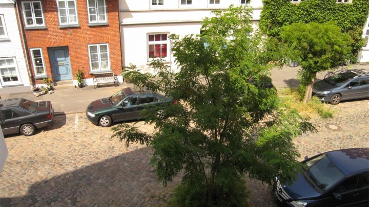 2 Zi. ETW in Backsteinrenaissance, zwischen Dom & Trave, Lübecker Altstadtinsel OTTO STÖBEN GmbH