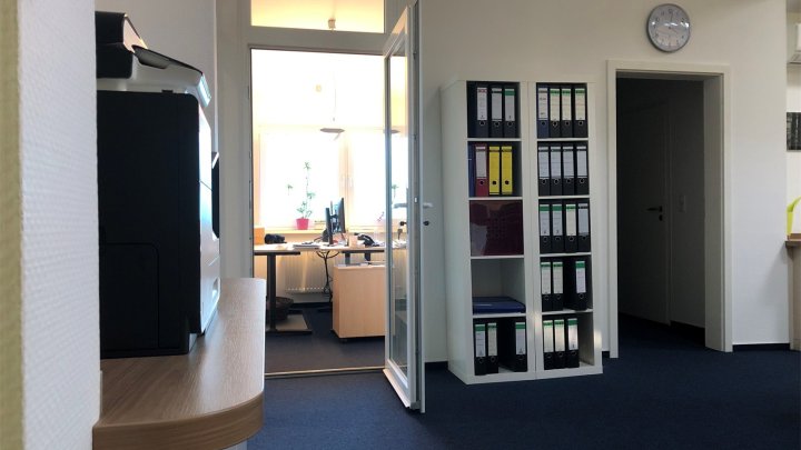 Büro+Halle+Lager+Ausstellungsfläche: Alles in allem, kompakt, repräsentativ! OTTO STÖBEN!