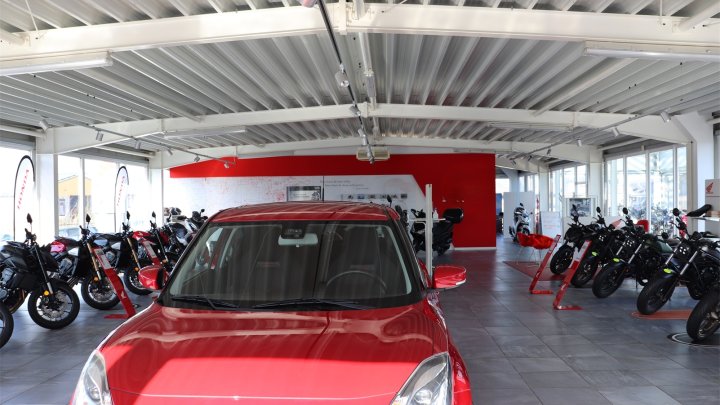 Autohaus mit Werkstatt und Ausstellungshalle! OTTO STÖBEN!