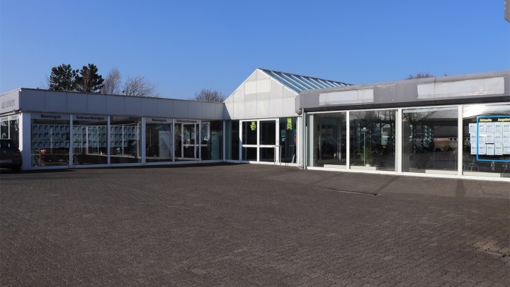Autohaus mit Werkstatt und Ausstellungshalle! OTTO STÖBEN!