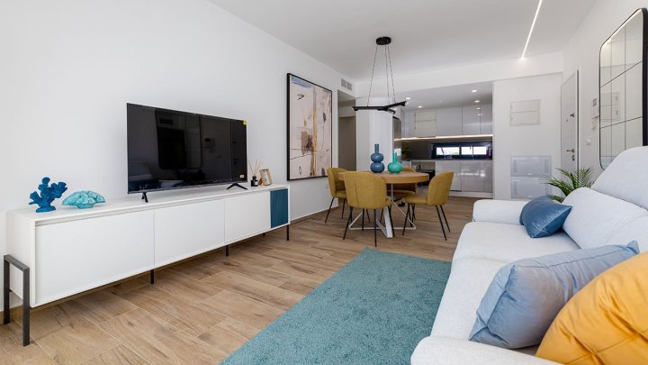 Komfortable Penthouse-Wohnungen mit 3 Schlafzimmern, 2 Bädern, Tiefgaragenstellplatz und Gemeinschaftspool Nähe Roda Golf & Beach Resort