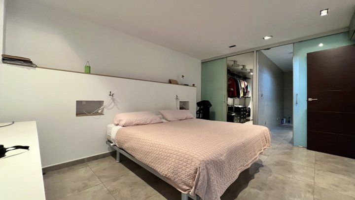 Schönes modernes Eck-Stadthaus mit 4 SZ, 2 Bäder, Garage und vielen Extras