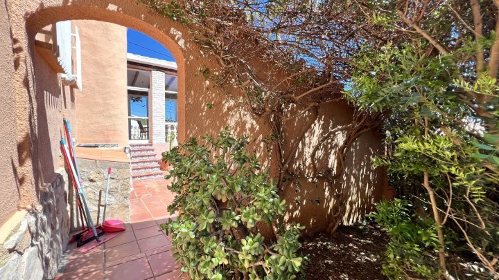 Mediterranes Wohnparadies in ruhiger Lage von Dénia