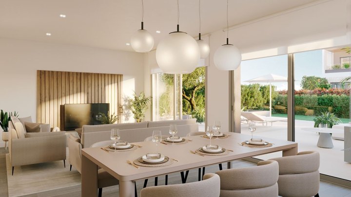 Appartements mit 3 Schlafzimmern, 3 Bädern, Fußbodenheizung in Bädern, Klimaanlage und Gemeinschaftspool nur 300 m vom Strand