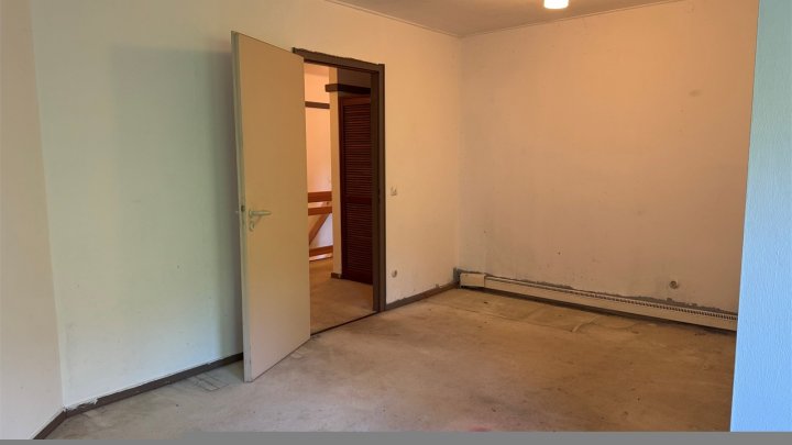 Einfamilienhaus-Bungalow mit Charme und Potential in Suchsdorf zu verkaufen - OTTO STÖBEN GmbH