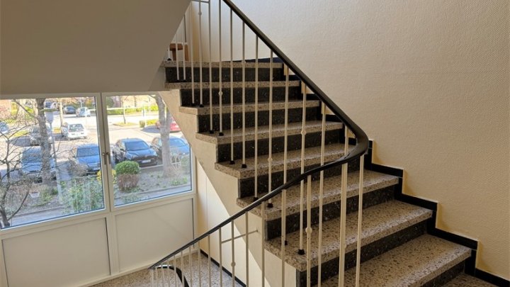 KIEL-ELLERBEK: Bezugsfreie und toll renovierte 3-Zimmer-ETW mit Balkon OTTO STÖBEN GMBH