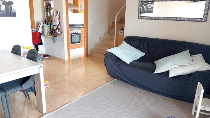 Attraktives Penthouse mit 2 Schlafzimmern in der Nähe des Sportzentrums von Dénia