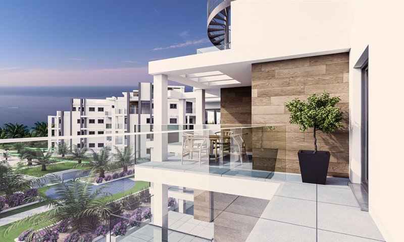 Penthouse-Wohnungen mit 3 Schlafzimmern, 2 Bädern und Meerblick in abgeschlossener Anlage mit Gemeinschaftspool direkt am Strand