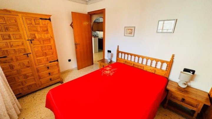 Appartement mit 2 Schlafzimmern und 1 Bad im Zentrum von La Mata nur 200 m vom Strand