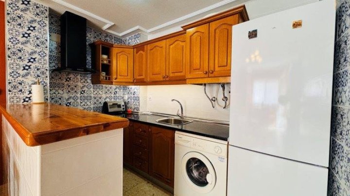 Appartement mit 2 Schlafzimmern und 1 Bad im Zentrum von La Mata nur 200 m vom Strand