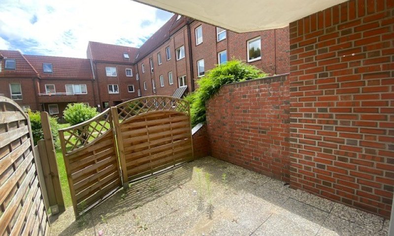 Renovierte 2,5 Zimmer Terrassenwohnung mit WBS in Brunsbüttel mit Balkon Otto Stöben GmbH