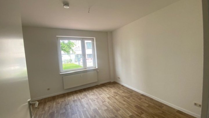 Renovierte 2,5 Zimmer Terrassenwohnung mit WBS in Brunsbüttel mit Balkon Otto Stöben GmbH