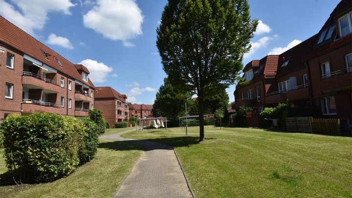 Renovierte 2,5 Zimmer Terrassenwohnung mit WBS in Brunsbüttel mit Balkon Otto Stöben GmbH