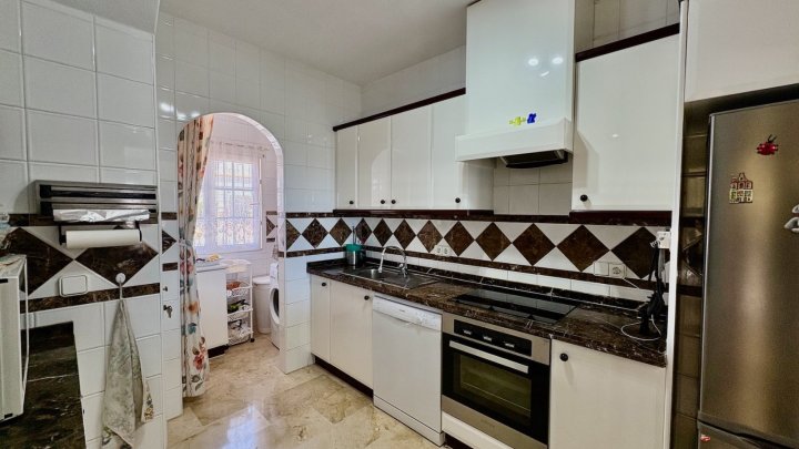 Mediterrane Villa mit 2 Schlafzimmern, 2 Bädern, Privatpool und fantastischem Ausblick
