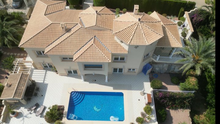 Exklusive Villa mit traumhaftem Meer- und Golfblick in La Sella