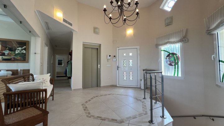 Exklusive Villa mit traumhaftem Meer- und Golfblick in La Sella