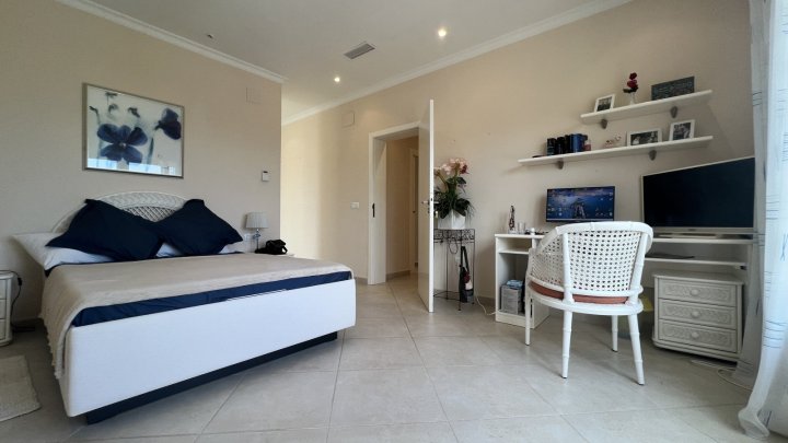 Exklusive Villa mit traumhaftem Meer- und Golfblick in La Sella