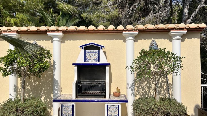 Exklusive Villa mit traumhaftem Meer- und Golfblick in La Sella