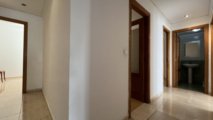 Wohnung mit 3 Schlafzimmern und 2 Bädern - Top Gelegenheit in Denia Zentrum