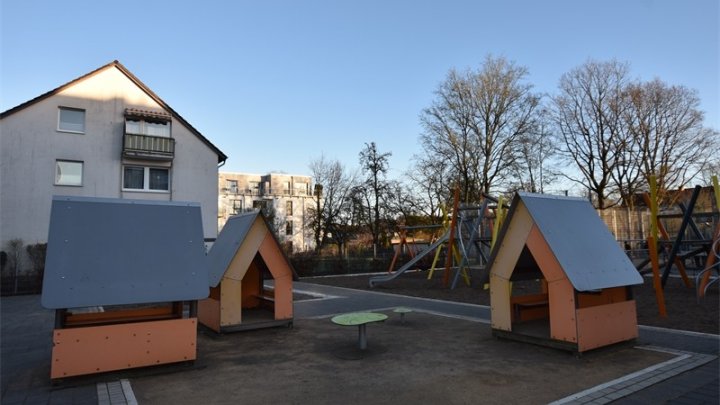 Frisch renovierte, große 3-Zimmer-Wohnung mit Balkon in Bad Schwartau - OTTO STÖBEN GmbH