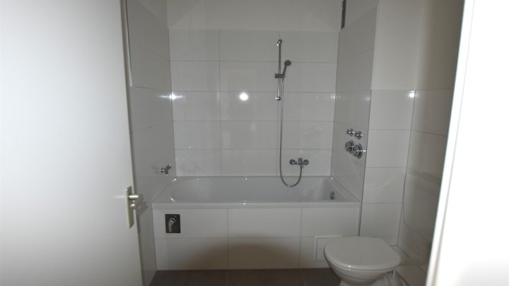 Frisch renovierte, große 3-Zimmer-Wohnung mit Balkon in Bad Schwartau - OTTO STÖBEN GmbH
