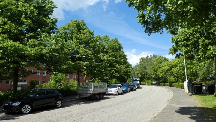 KIEL-SUCHSDORF: Unbefristet vermietete 2,5-Zimmer-ETW mit Dachterrasse + Stellplatz OTTO STÖBEN