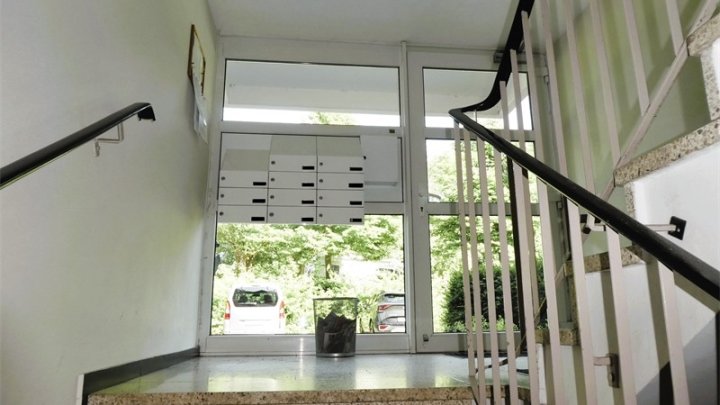 KIEL-SUCHSDORF: Unbefristet vermietete 2,5-Zimmer-ETW mit Dachterrasse + Stellplatz OTTO STÖBEN
