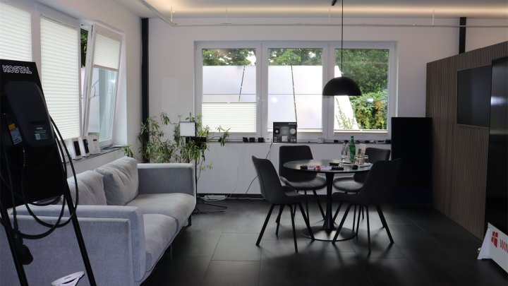 Moderne Gewerbehalle in Büdelsdorf bei Rendsburg zu vermieten! OTTO STÖBEN!