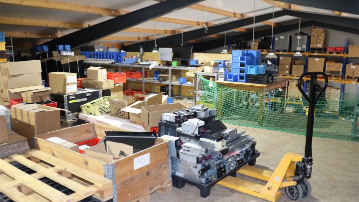 Moderne Gewerbehalle in Büdelsdorf bei Rendsburg zu vermieten! OTTO STÖBEN!