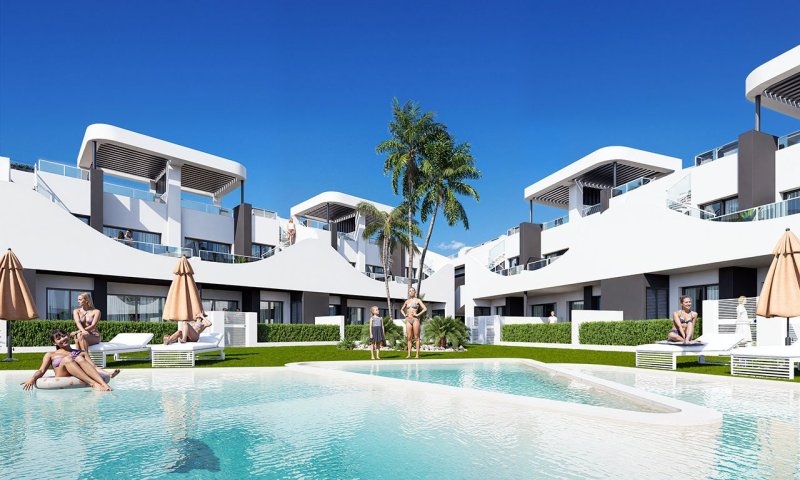 Obergeschoss-Wohnungen mit 3 Schlafzimmern, 2 Bädern, Dachterrasse, Kfz-Stellplatz und Gemeinschaftspool