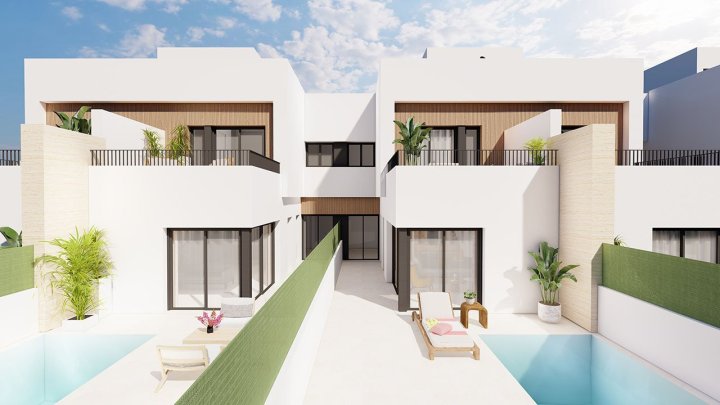Reihenhaus-Villen mit 3 Schlafzimmern, 3 Bädern, Dachterrasse, Küchen mit Elektrogeräten, Privatpool und Kfz-Stellplatz nur 1,3 km vom Strand