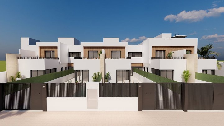 Reihenhaus-Villen mit 3 Schlafzimmern, 3 Bädern, Dachterrasse, Küchen mit Elektrogeräten, Privatpool und Kfz-Stellplatz nur 1,3 km vom Strand